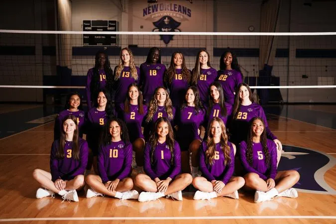 Volleyball Prepares For Regular Season With First of Two Exhibitions
