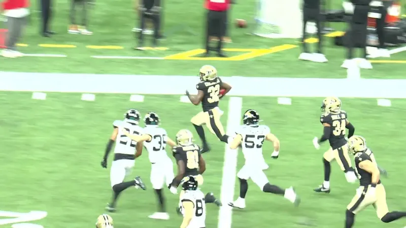 Can't-Miss Play: 86-yard kick return! Ty Chandler off to the races for Saints right out of the gate