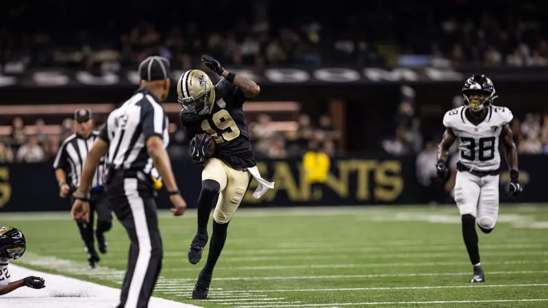 Zach Wilson connects with Barion Brown for 28 yards along the sideline