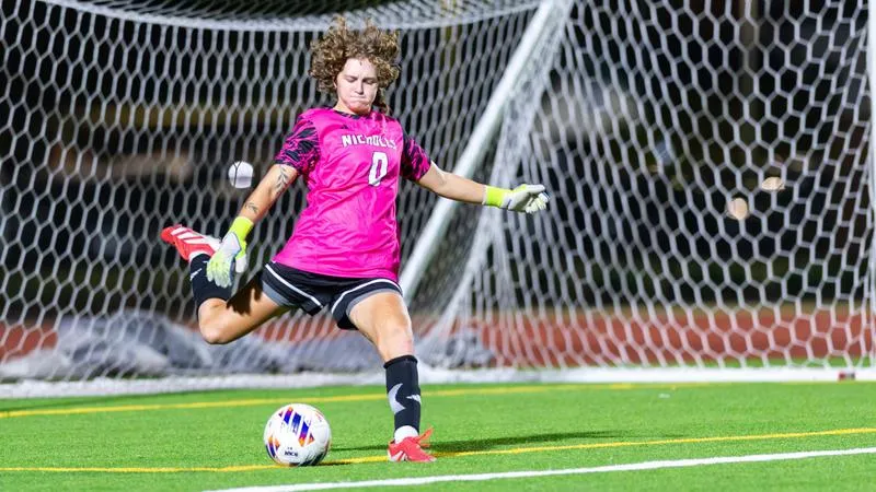 Wright Named SLC Goalkeeper of the Week
