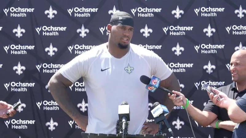 Kelvin Banks Jr. on facing Rams defensive line, team chemistry | Saints Training Camp 2026