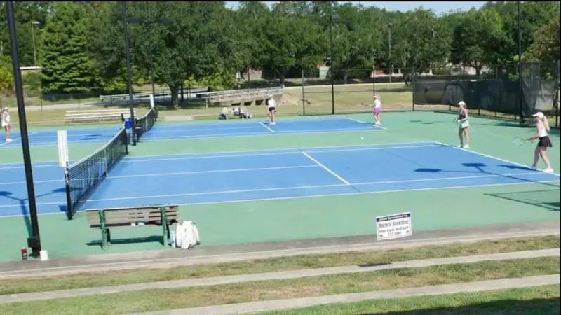 2 Make a Difference: Women's Tennis Tournament for Lakeshore Lions Club