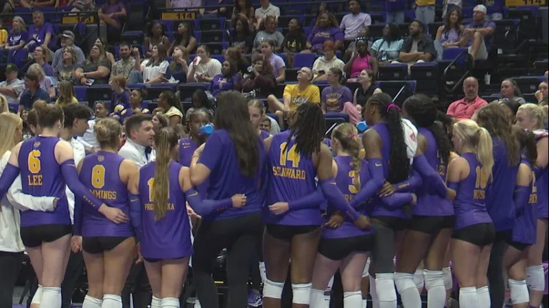 LSU Volleyball wins scrimmage against UL-Lafayette