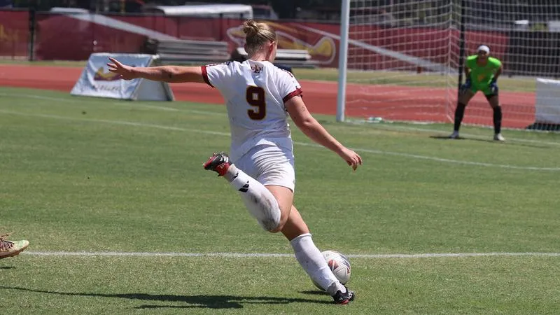 Two Warhawks Log Braces in 5-1 Victory
