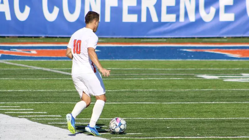 Sierra Scores but Second Half Onslaught Dooms Wildcats