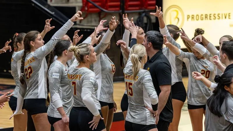 ULM Volleyball Drops Season Opener to Southern Illinois