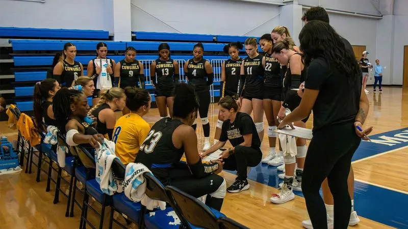 VB: Cowgirls Open Season With Losses To Miami (OH) and Cal State Fullerton