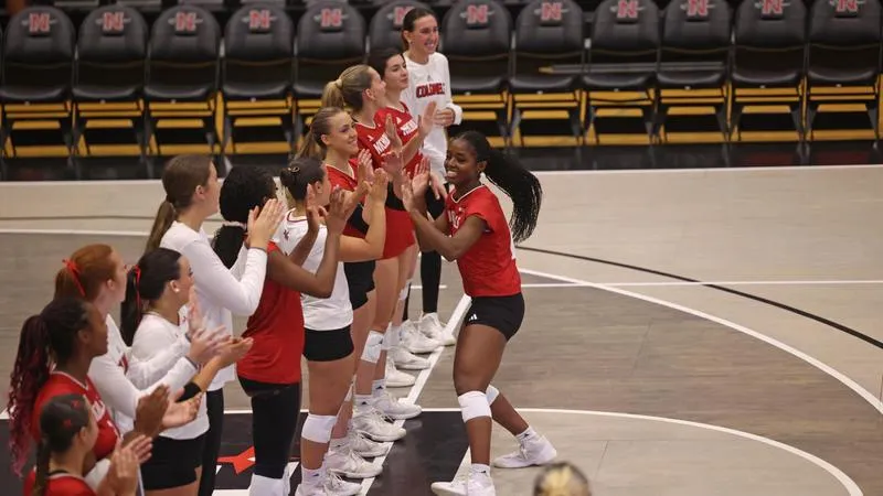 Colonels Defeat Lady Braves in Five set Thriller
