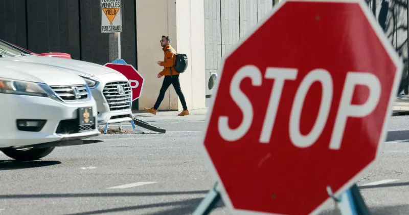 Letters: Drivers must stop, look and wait at stop signs