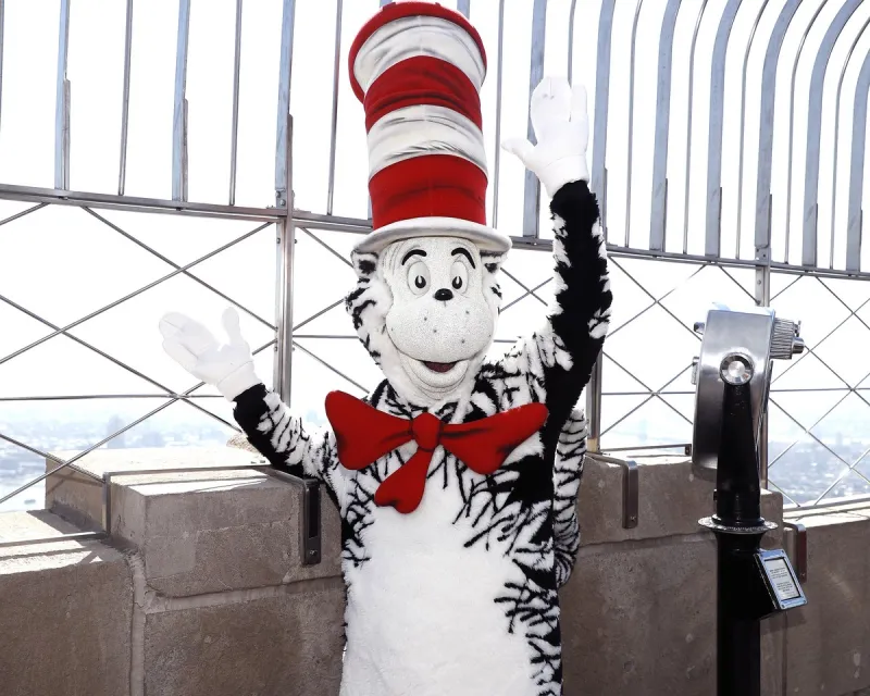 What Parents Need To Know About The 'Cat In The Hat' Trend