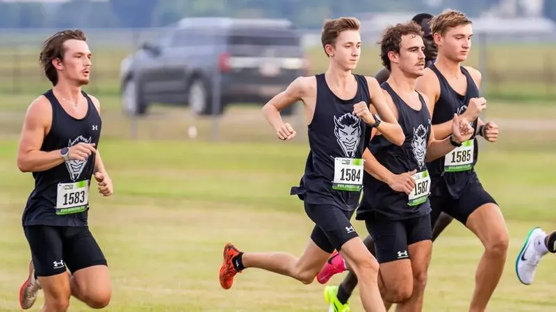 Cross country begins season at McNeese State Opener