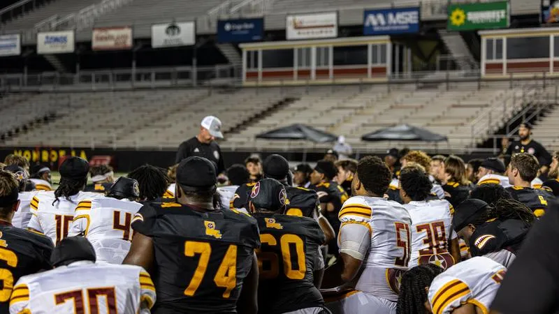 ULM Football Opens Season at Mississippi State