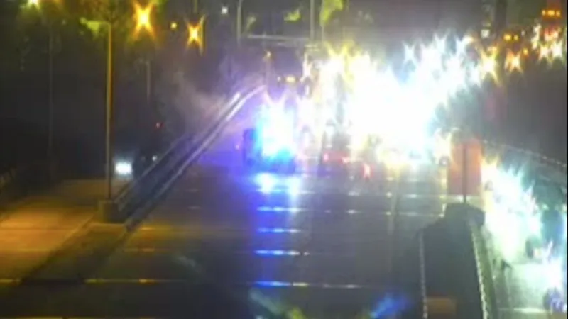 TEAM 2 TRAFFIC: I-110 southbound near Government Street blocked after crash