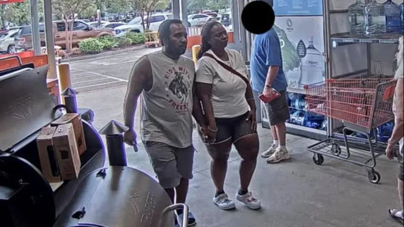 Hammond police ask public to help identify Home Depot wallet theft suspects