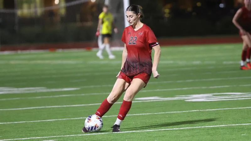 Wright Scores in Colonels Loss to Golden Eagles