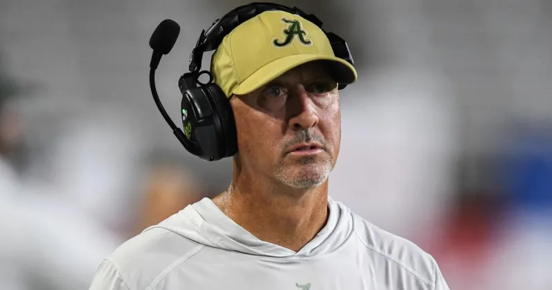 Acadiana High's offensive line takes pride in pounding defenses into submission
