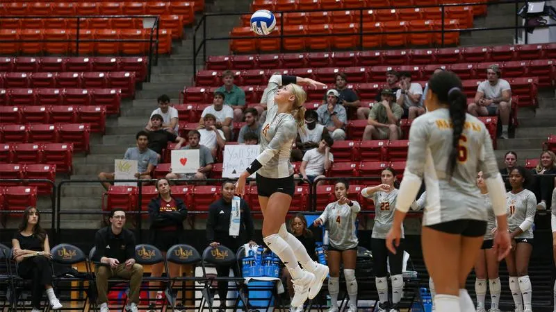 Warhawks Fall to Demons in Four Sets