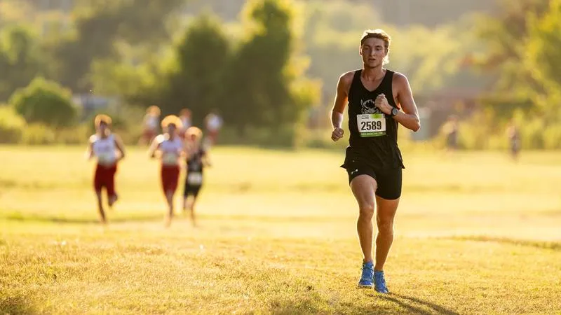 Kent wins first collegiate race at NSU Demon Invitational
