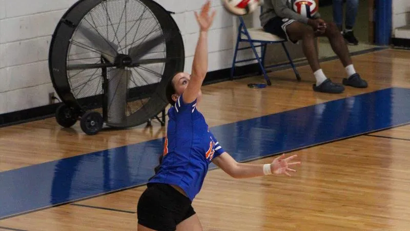 Wildcats Drop Conference Opener in Four Sets