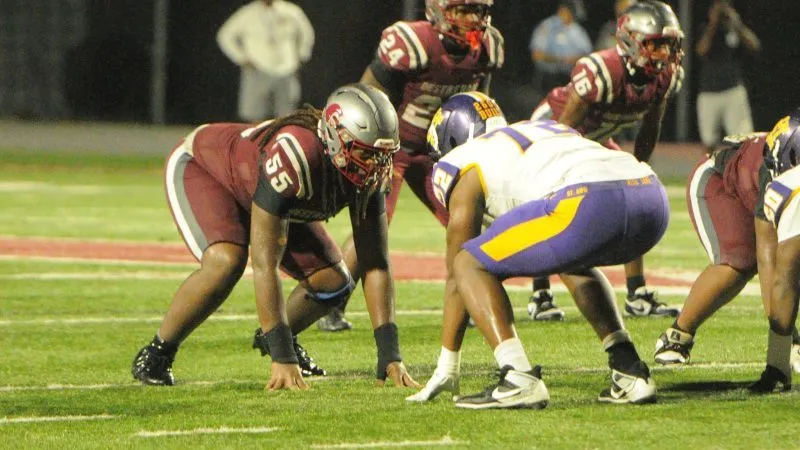 St. Augustine pulls away late at Destrehan