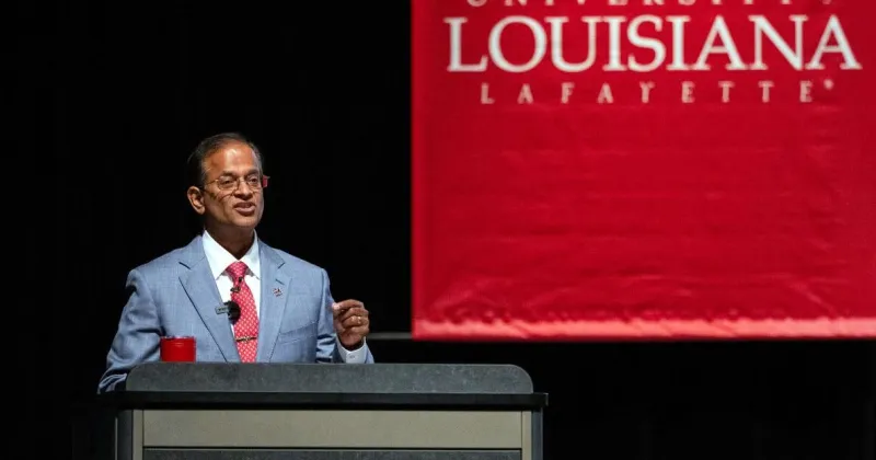 UL Lafayette president responds to letter questioning university finances, faculty support