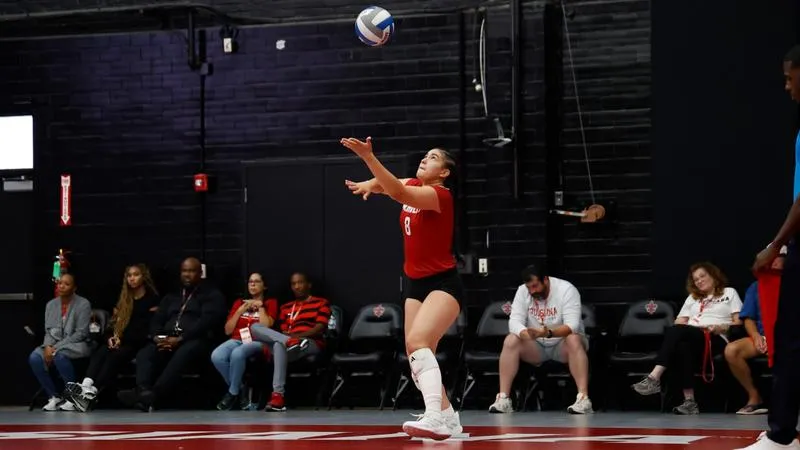 Colonels Split Contests on Opening Day of ISTAP Collegiate Cup