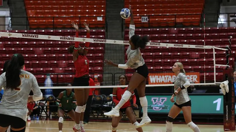 Freshmen Lead ULM Volleyball to Victory