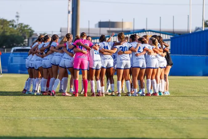 Cowgirls Fall to Sam Houston in Final Non-Conference Match