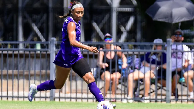 Record-breaking performance earns Baumgartner second straight weekly honor