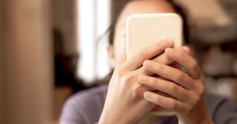 Pew survey: About half of Americans say they spend too much time on their smartphone