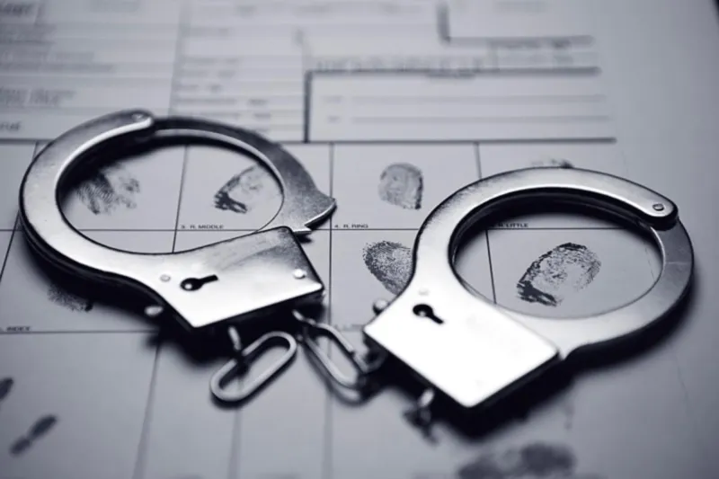 Caretaker in Louisiana Caught Pouring Bleach Into Client's Water Bottle