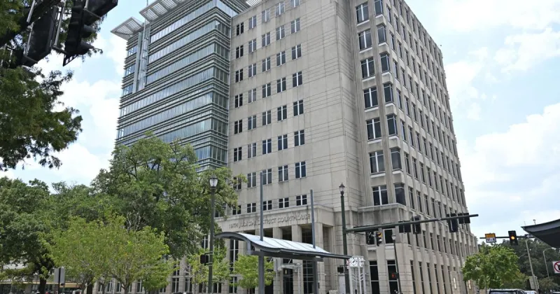 A weed deal became an ambush. Now a murder trial pits two would-be robbers against another.