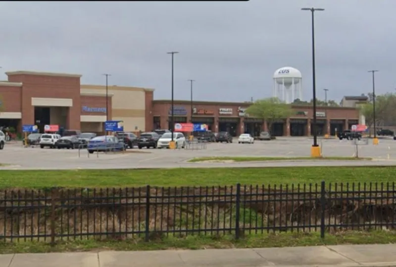 Mother in Lafayette Makes Huge Mistake While in Public Parking Lot