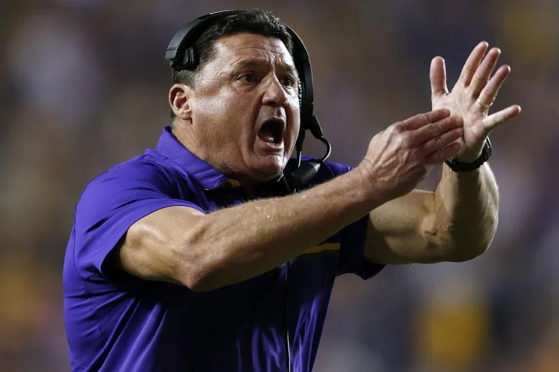 Ed Orgeron Returns to LSU After 18 Days in Hospital