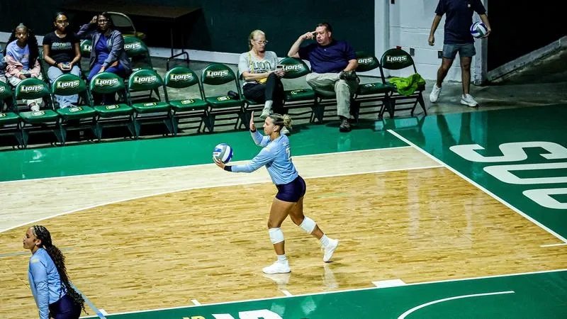Southern Set for Crimson Classic
