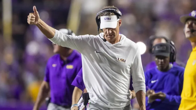 Mississippi comedians roasted Lane Kiffin, and it was harsh. Here's what's fit for publication.