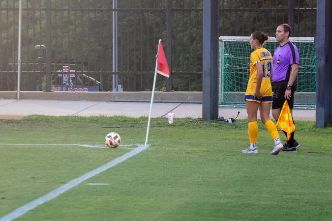 Cowgirls Drop Southland Opener at Southeastern