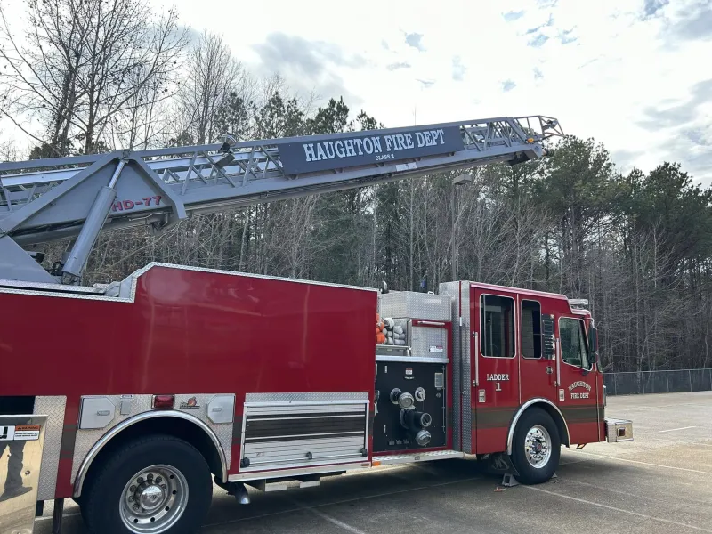 Haughton Community Comes Together to Help Family After 18-Wheeler Fire