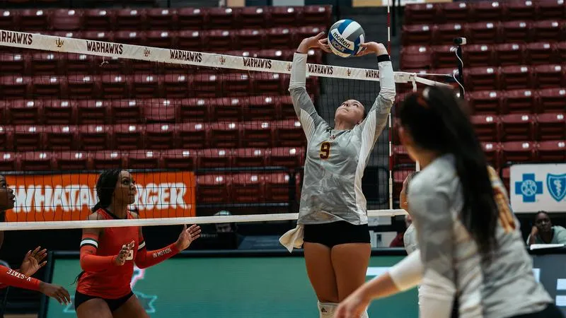 ULM Volleyball Falls to Bearkats