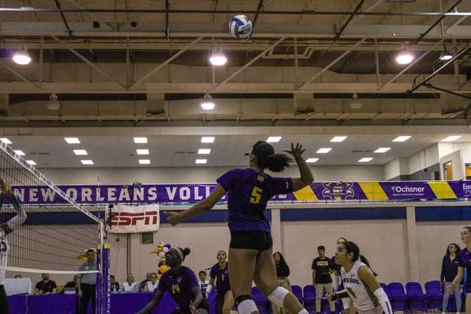 Williams Sets New Career High in Kills, Privateers Fall to Florida A&M