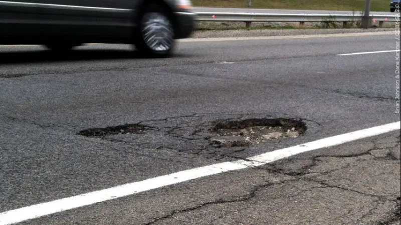 Mayor president touts successes in pothole project