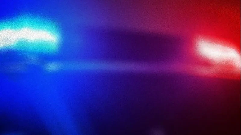 1 person hospitalized after being struck along Florida Boulevard