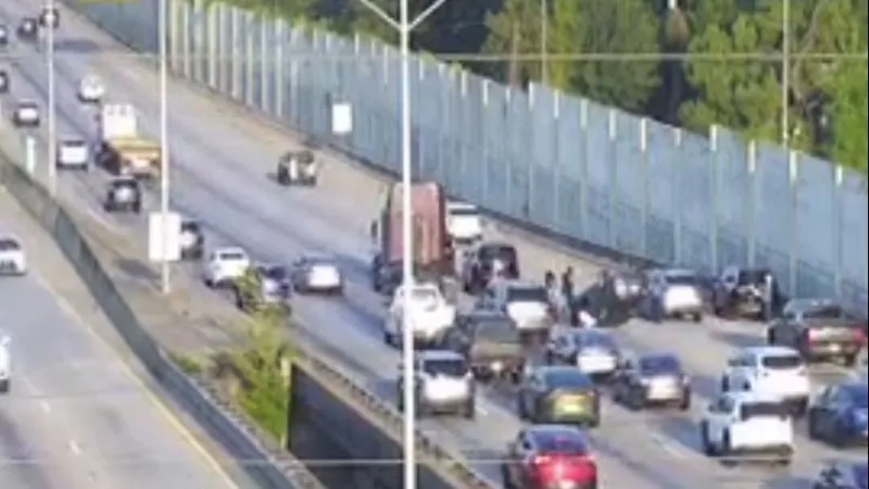 TEAM 2 TRAFFIC: Overturned vehicle blocks 3 lanes of westbound traffic on I-10 near College Drive