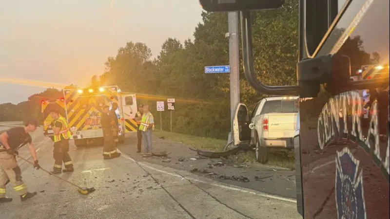 Westbound traffic along Hooper Road reopens at Blackwater Road after crash leaves 4 injured