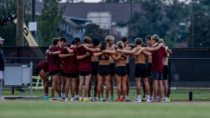 Cross Country Preview: Warhawk Invitational