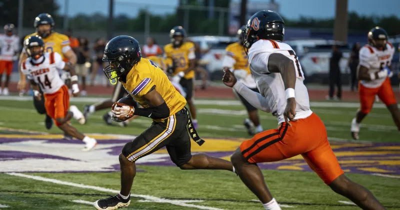 Westgate overcomes homecoming week distractions to hold off Opelousas