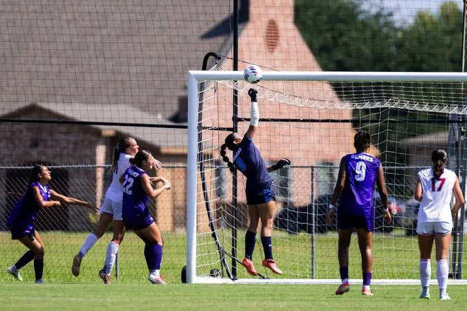 Red-hot Demons face SFA in first Southland road game