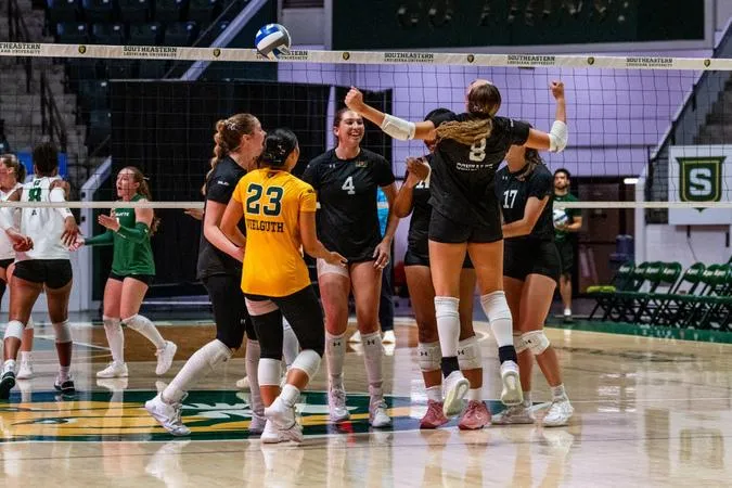 Southeastern Captures First SLC Win Over Lamar