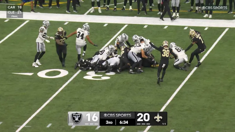 Anfernee Jennings forces Dylan Laube fumble on kick return | Saints vs. Raiders Highlights