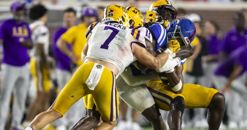 LSU has lost both No. 7s to lengthy injuries. Can the Tigers' playoff hopes survive October?